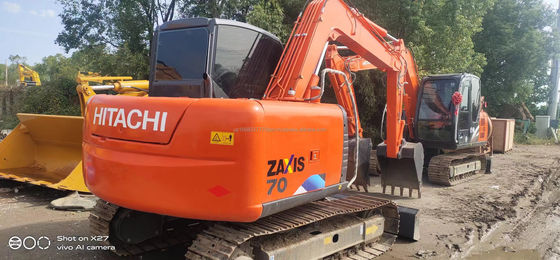 Mini escavatore da 7 tonnellate Hitachi ZX70 con e ipercinesi assemblato da Hitachi in Giappone