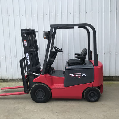 Usato Nichiyu elettrico contrappeso carrello elevatore con e Min. Altezza di sollevamento di 2,5 m