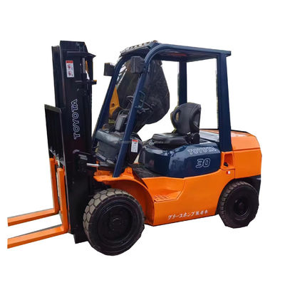 TOYOTA 7F30 carrelli elevatori per negozi di materiali da costruzione Grande efficienza Lunghezza della forcella 1000MM