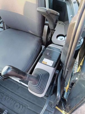 Valvola idraulica originale Komatsu PC35 mini escavatore per la vostra costruzione