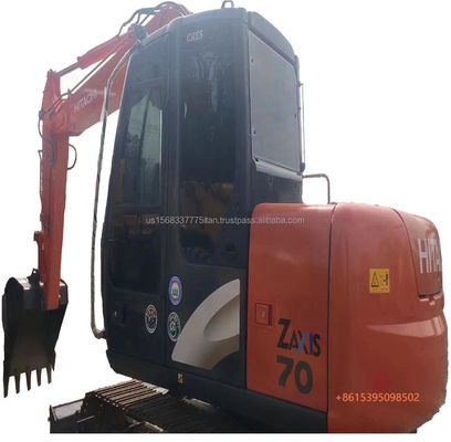 Escavatori Hitachi ZX70 utilizzati al 99% originali Made in Japan con peso operativo di 10 tonnellate