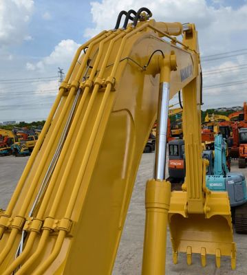 Shanghai Used Excavator Komatsu PC400-8 con 270kw di potenza Anno 2016 Meno ore di lavoro